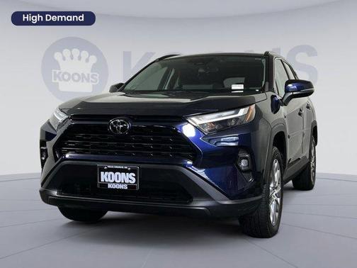 2023 Toyota RAV4 XLE Premium