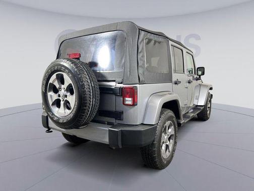 2017 Jeep Wrangler Unlimited Sahara