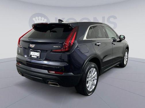 2022 Cadillac XT4 Luxury