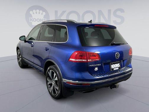 2017 Volkswagen Touareg V6 Wolfsburg Edition
