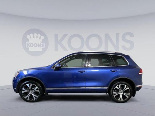 2017 Volkswagen Touareg V6 Wolfsburg Edition