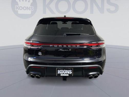 2022 Porsche Macan S