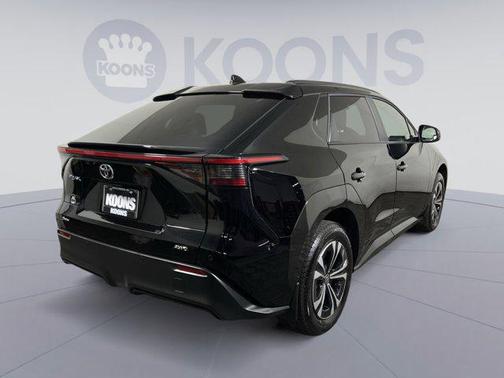 2024 Toyota bZ4X XLE