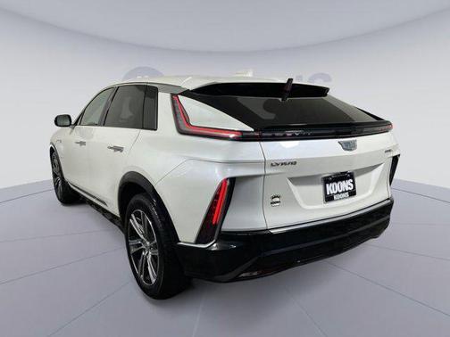 2024 Cadillac LYRIQ Luxury w/1SC