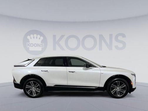 2024 Cadillac LYRIQ Luxury w/1SC