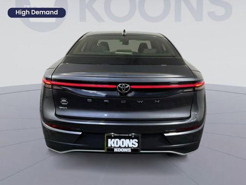 2023 Toyota Crown XLE