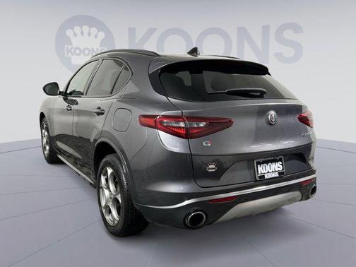 2020 Alfa Romeo Stelvio Sport
