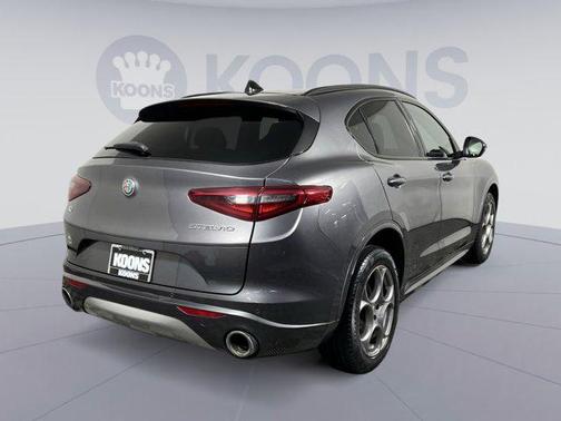 2020 Alfa Romeo Stelvio Sport