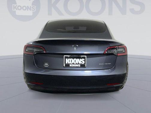 2022 Tesla Model 3 Long Range