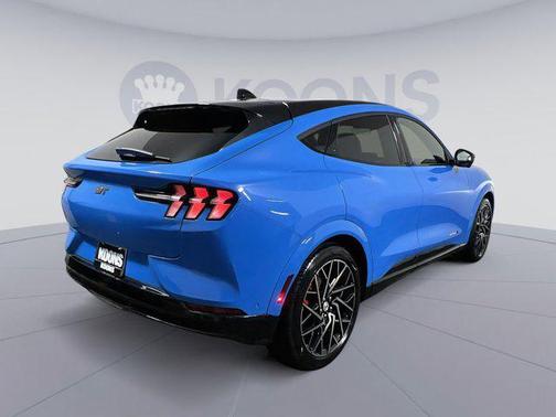 2022 Ford Mustang Mach-E GT