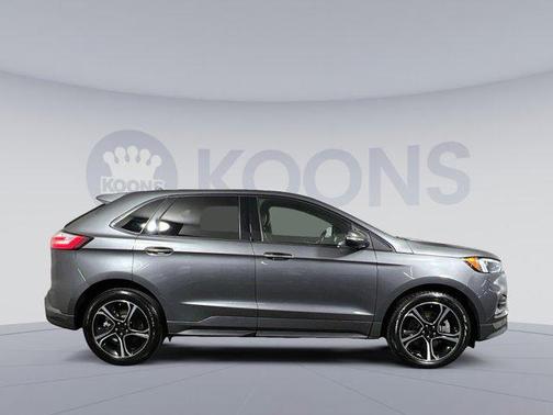 2023 Ford Edge ST