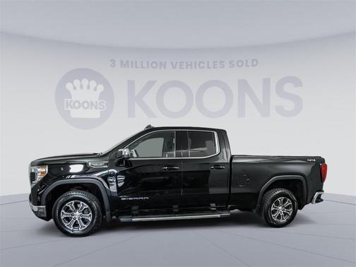 Photo 2 of 42 of 2019 GMC Sierra 1500 SLE