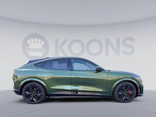 2025 Ford Mustang Mach-E GT