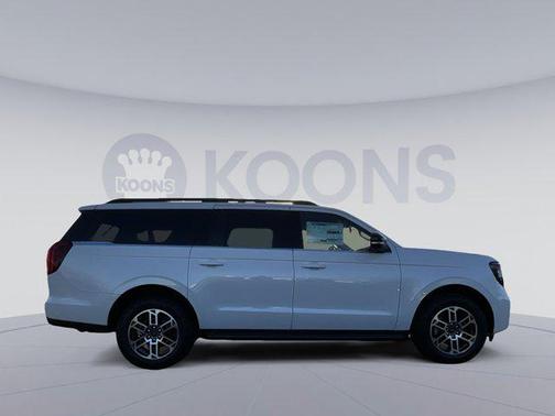 2025 Ford Expedition Max Active 4x4