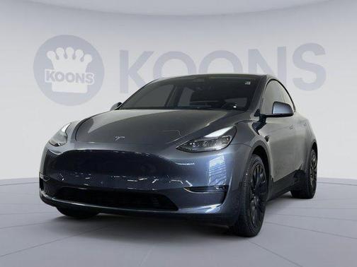 2023 Tesla Model Y Long Range Dual Motor All-Wheel Drive