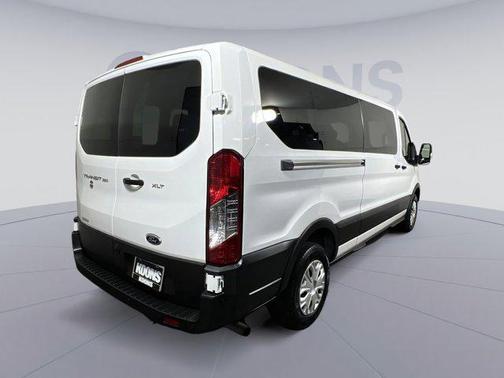 2023 Ford Transit-350 XLT