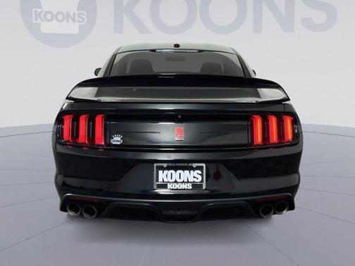 2019 Ford Shelby GT350R Base