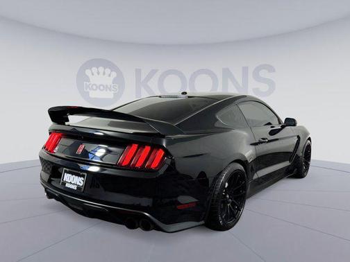 2019 Ford Shelby GT350R Base