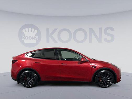 2022 Tesla Model Y Performance Dual Motor All-Wheel Drive