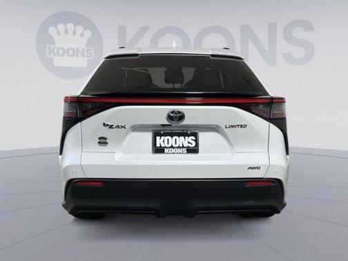 2023 Toyota bZ4X Limited