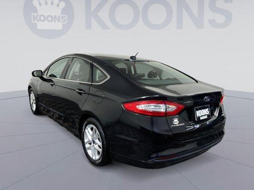 2015 Ford Fusion SE