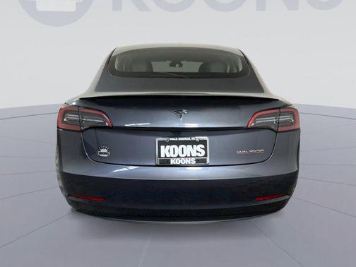 2023 Tesla Model 3 Performance