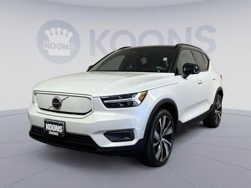 2022 Volvo XC40 Recharge Pure Electric P8 Twin Ultimate