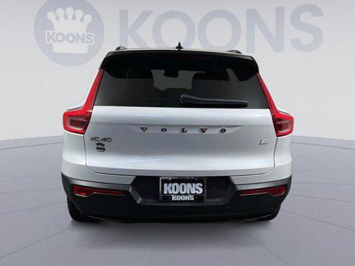 2022 Volvo XC40 Recharge Pure Electric P8 Twin Ultimate