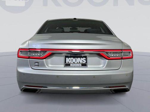 2017 Lincoln Continental Black Label