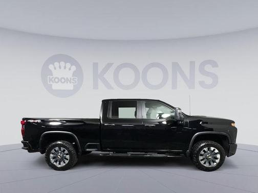 2023 Chevrolet Silverado 2500 Custom