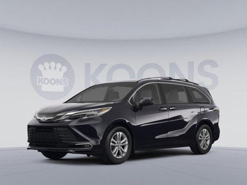 2023 Toyota Sienna XLE