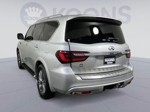 2022 INFINITI QX80 Luxe