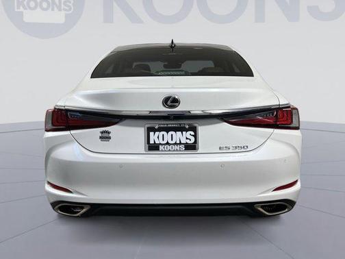 2022 Lexus ES 350 Ultra Luxury