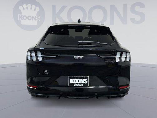 2022 Ford Mustang Mach-E GT