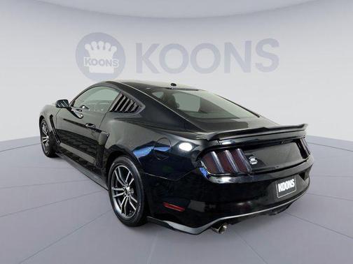 2017 Ford Mustang EcoBoost Premium