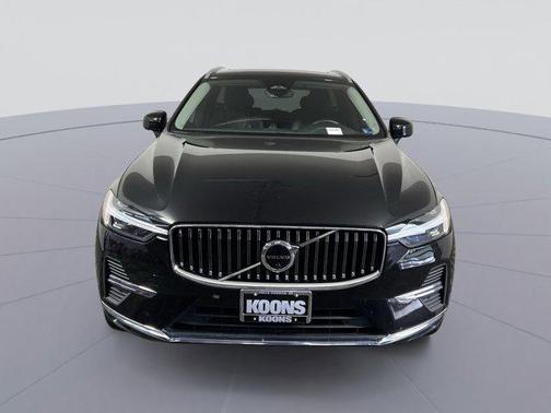 Black 2023 Volvo XC60 B5 Plus Bright Theme