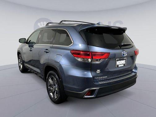 2019 Toyota Highlander Hybrid Platinum