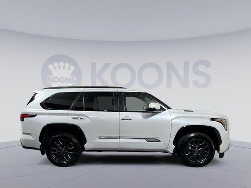 2025 Toyota Sequoia Platinum