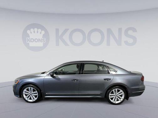 2018 Volkswagen Passat 2.0T SEL Premium