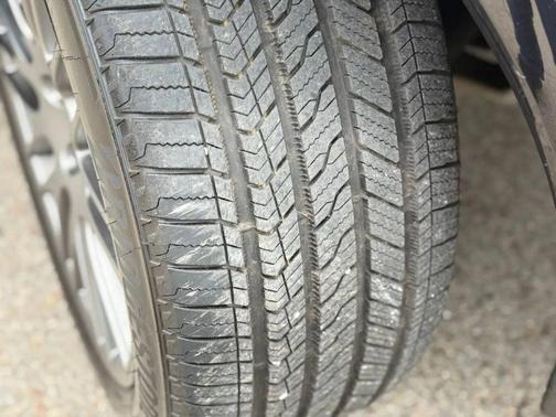 2018 Porsche Cayenne Platinum Edition