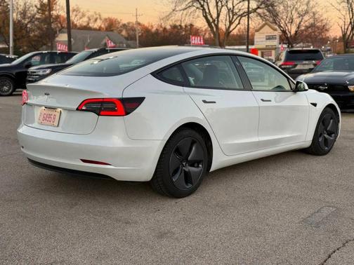 2023 Tesla Model 3 Standard Range