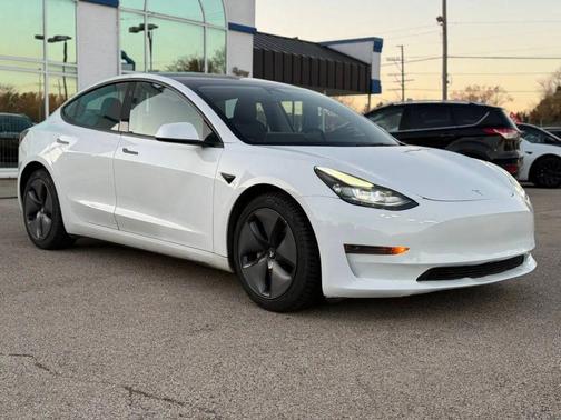 2023 Tesla Model 3 Standard Range