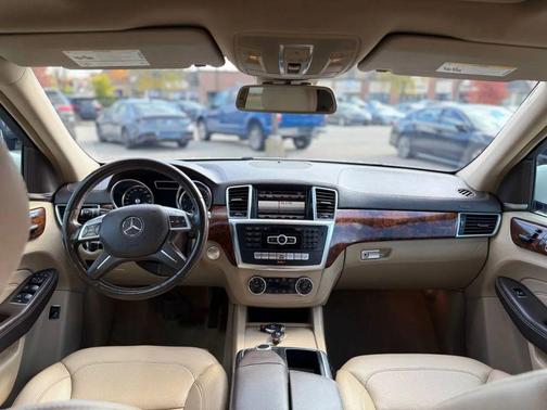 2013 Mercedes-Benz M-Class 4MATIC