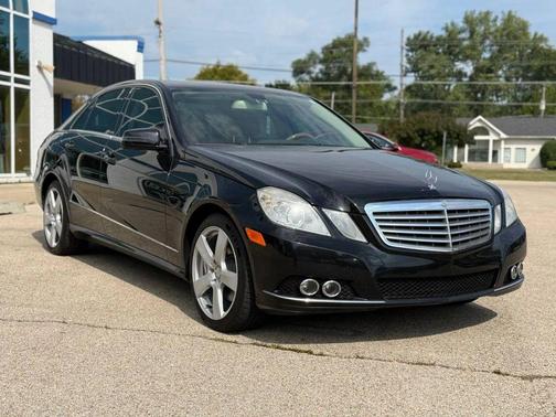 2010 Mercedes-Benz E-Class E 350 4MATIC Sedan 4D