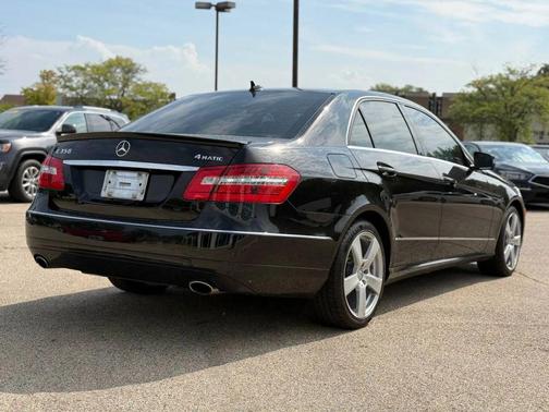 2010 Mercedes-Benz E-Class E 350 4MATIC Sedan 4D