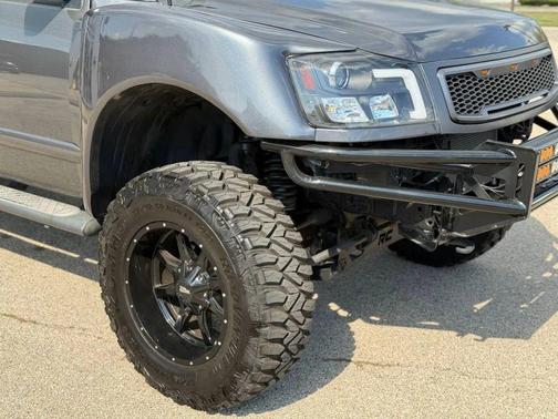 2012 Nissan Titan SV