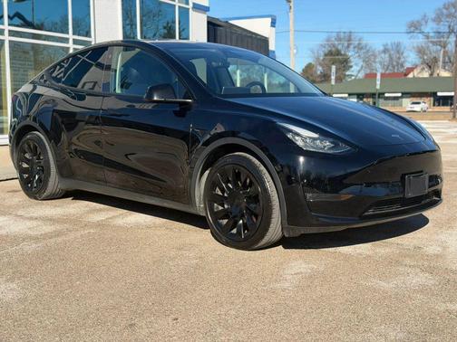 2021 Tesla Model Y Long Range Dual Motor All-Wheel Drive