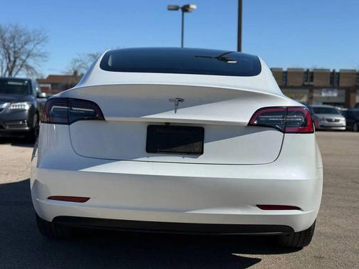 2023 Tesla Model 3 Standard Range