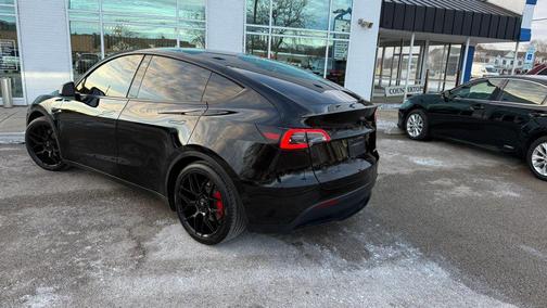 2023 Tesla Model Y Performance Dual Motor All-Wheel Drive