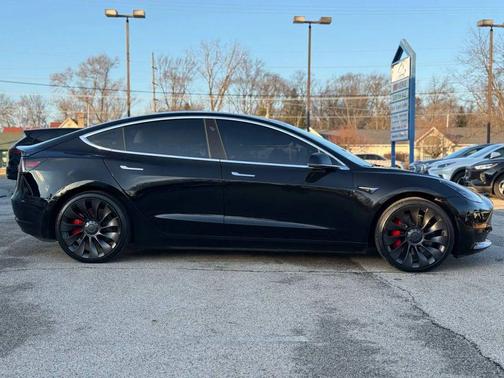 2019 Tesla Model 3 Performance